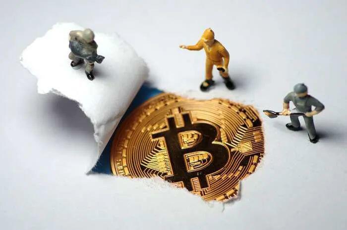 “玩的就是心跳”!比特币“4万美元”疑云:谁在操纵,谁在狙杀“韭菜”