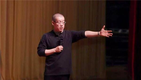 男子一口气买10万枚比特币,套现135亿后全身而退,直言:这是骗局