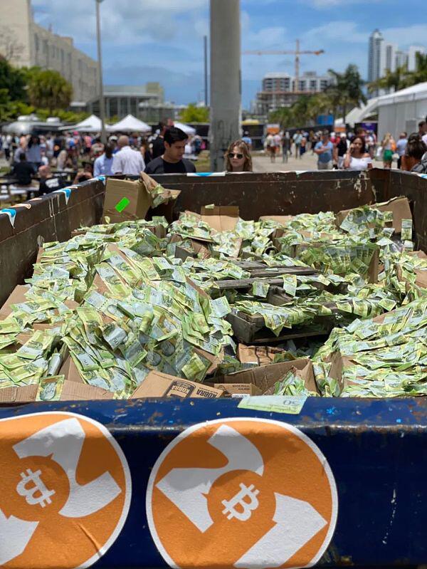 迈阿密 Bitcoin 2021 全记录:奶王云集 惊喜与惊吓不断
