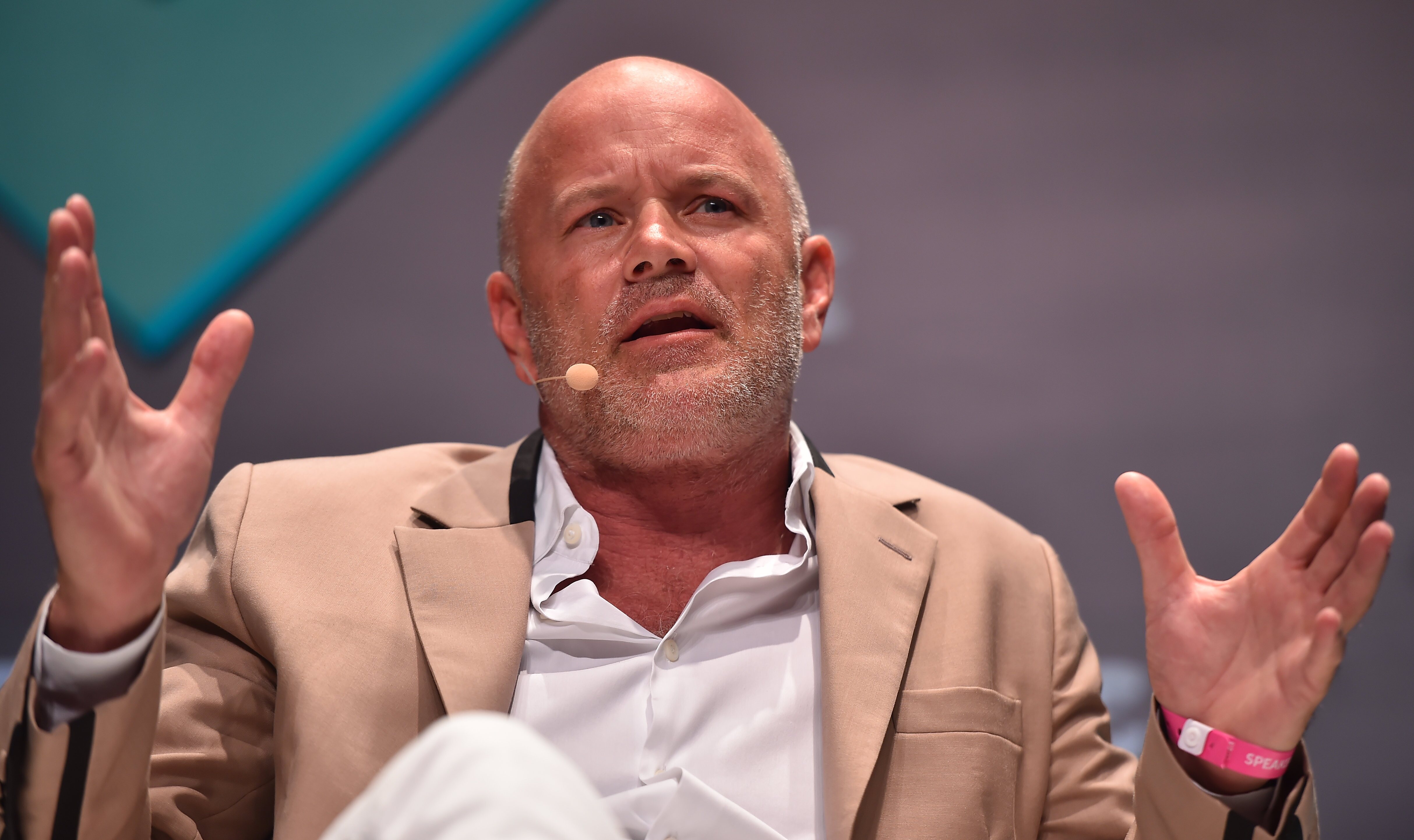 Mike Novogratz : 马斯克的推文只是为了吸引关注,比特币的价值源于共识