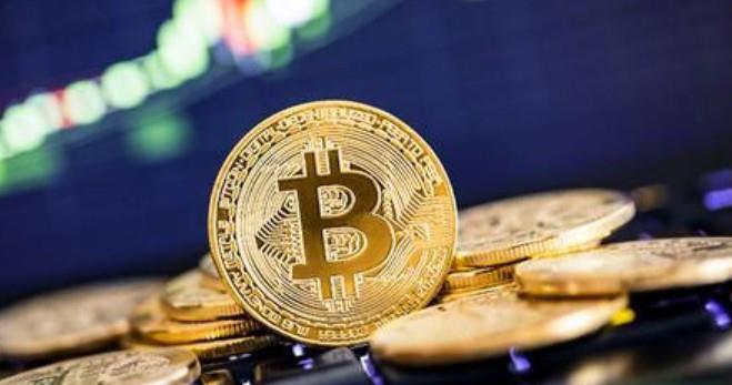 一枚比特币价值40万,家庭台式机不间断挖矿,多久能挖到一个?