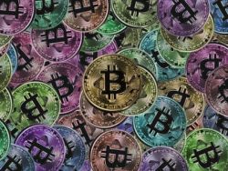 Riot Blockchain(RIOT.US)6月份生产243个比特币,同比增长406%