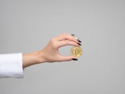 比特矿业(BTCM.US)将定向增发 筹资5000万美元