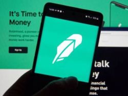 美股异动 | Robinhood(HOOD.US)一度涨超5%,获“木头姐”Cathie Wood大手笔买入
