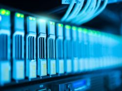 中标12亿大单股价暴涨12个点 5G小基站或成京信通信(02342)扭亏“良药”