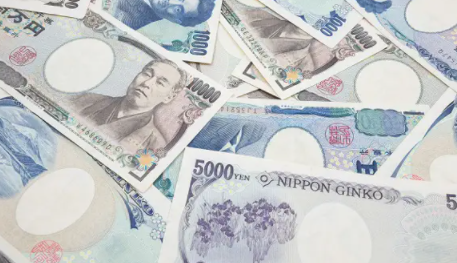 美元兑日元大幅下跌抹去7月劳动力市场报告溢价