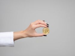 美股异动 | 区块链板块盘前走高,比特矿业(BTCM.US)涨近8%