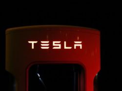 加足馬力開干!馬斯克發季末動員令:特斯拉(TSLA.US)將迎史上最大交付潮