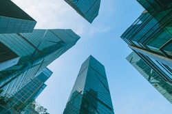 普拉格能源(PLUG.US)Q3營收1.44億美元,凈虧損1.07億美元