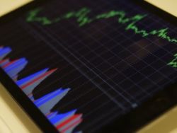 Beyond Meat(BYND.US)盤前跌超18%,Q4業績指引不及預期