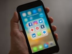 推特(TWTR.US)停牌以待發布新聞,據悉公司CEO將卸任
