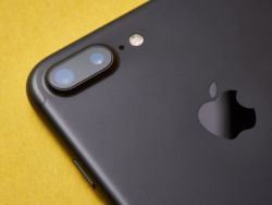 蘋果(AAPL.US)將于2022年初推出第三代iPhone SE