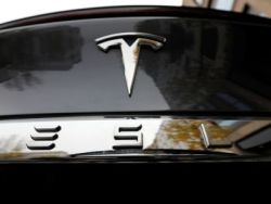 繼續減持!馬斯克再賣出9.065億美元特斯拉(TSLA.US)股票