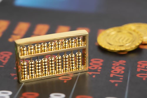 金價小幅下滑,鈀金跌至2020年3月來最低水平