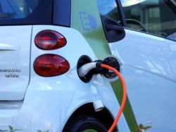 Proterra(PTRA.US)將為Nikola(NKLA.US)半掛車長期供應電池