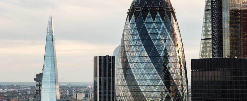 四大银行因交换英国国债定价信息被罚超过1亿英镑,促进行业合规改进