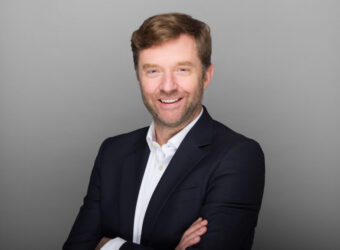 Cboe晋升Tim Lipscomb为执行副总裁兼CTO,强化全球技术战略