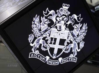 LSEG深化与AWS合作:指定其为市场、风险智能及FTSE Russell首选云服务商