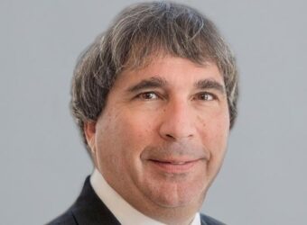 OCC任命Stephen Luparello为新任主席,接替Craig Donohue