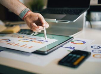 iFOREX伦敦主板IPO成功定价195便士 市值约4330万英镑 超额认购彰显投资者信心